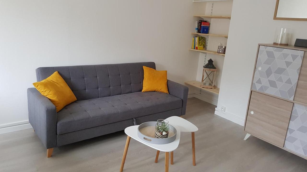 Appartement Avec Jardin Hyper Entre วาลองเซียนส์ ภายนอก รูปภาพ